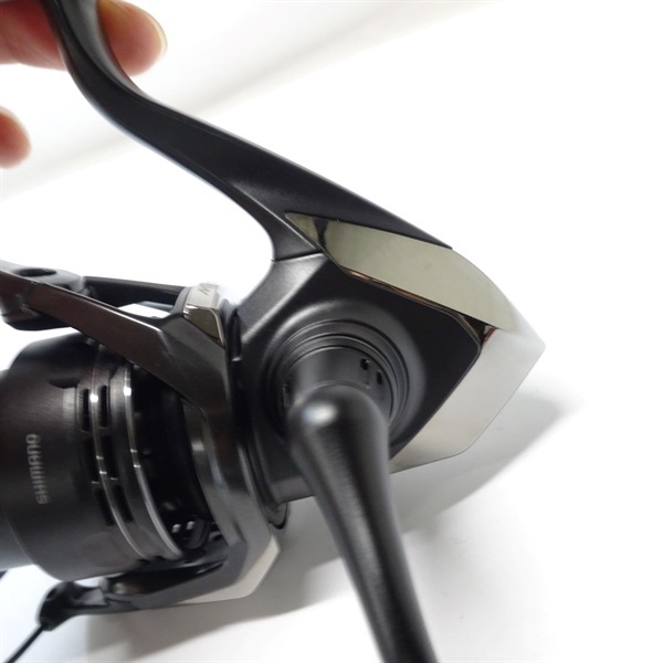 ２５エクスセンス３０００ＭＨＧ